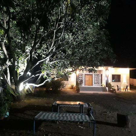 Green Valley Resort Thāl Exterior foto